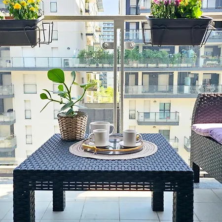 Skyline Milano-terrazza E Box Auto Esclusivo