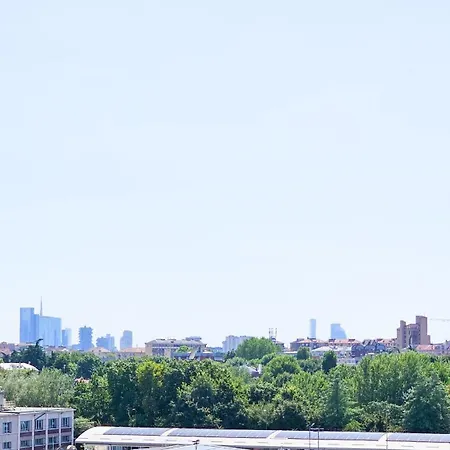 Daire Skyline Milano-terrazza E Box Auto Esclusivo Milano