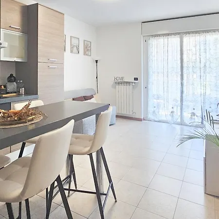 Skyline Milano-terrazza E Box Auto Esclusivo Daire *